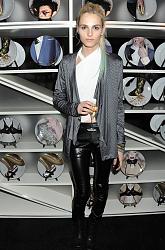 Click image for larger version. 

Name:	Andrej Pejic sexy (4).jpg 
Views:	6034 
Size:	160.3 KB 
ID:	411814