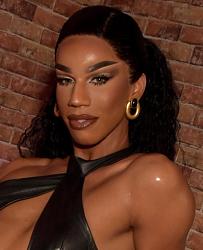 Click image for larger version. 

Name:	Naomi Smalls 11a.jpg 
Views:	47 
Size:	107.0 KB 
ID:	1418917