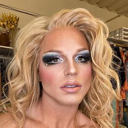 Click image for larger version. 

Name:	Derrick Barry 4a.jpg 
Views:	102 
Size:	187.9 KB 
ID:	1429475