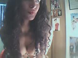 Click image for larger version. 

Name:	nikkiwebcam1.jpg 
Views:	59 
Size:	8.9 KB 
ID:	1444457