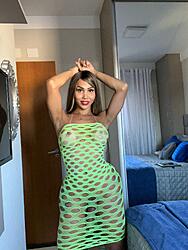 Click image for larger version. 

Name:	fishnet 1 Agatha Ferraz twitter F1lLUb1XgAQkvMX.jpg 
Views:	23 
Size:	252.3 KB 
ID:	1451961