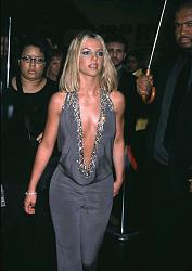 Click image for larger version. 

Name:	britney_in_dress_1_1_stm_154.jpg 
Views:	15560 
Size:	68.5 KB 
ID:	174897